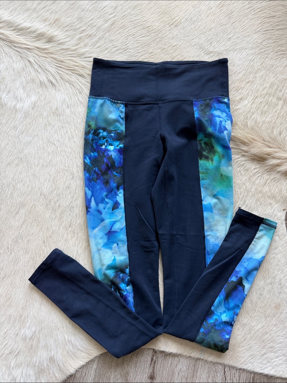 Athleta Bloom Chaturanga Leggings